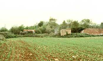 Click here for a tour of Eastlays Quarry